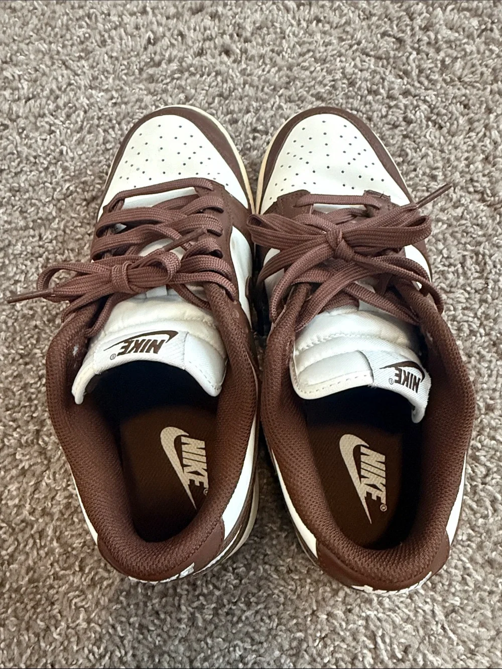 Nike Women’s Brown and Cream Low Top Sneakers